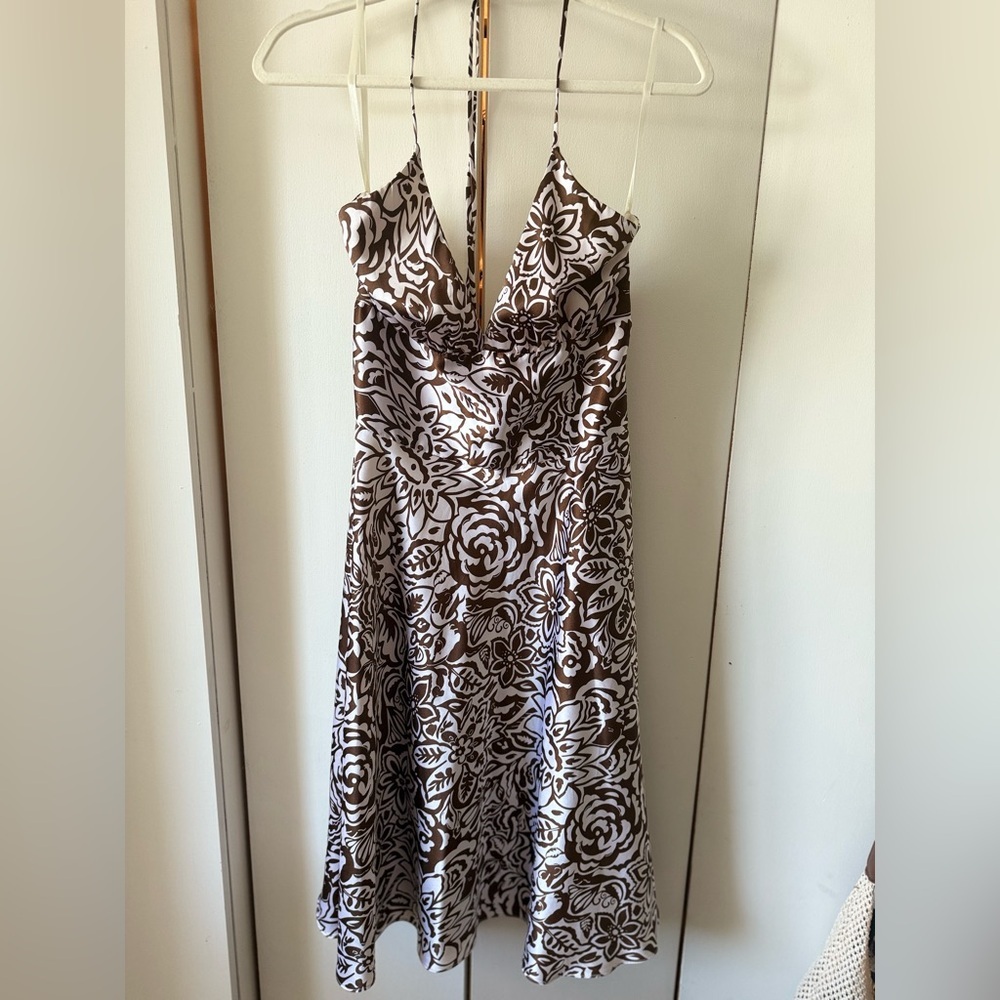 Vintage Y2K 2000s Alyn Paige Brown and White Floral Halter Mini-Midi Dress - Picture 4 of 6